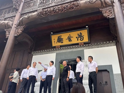 廣東省人大黨組領導調研鴻業集團鴻園文旅項目，聚焦法治保障貢獻人大力量